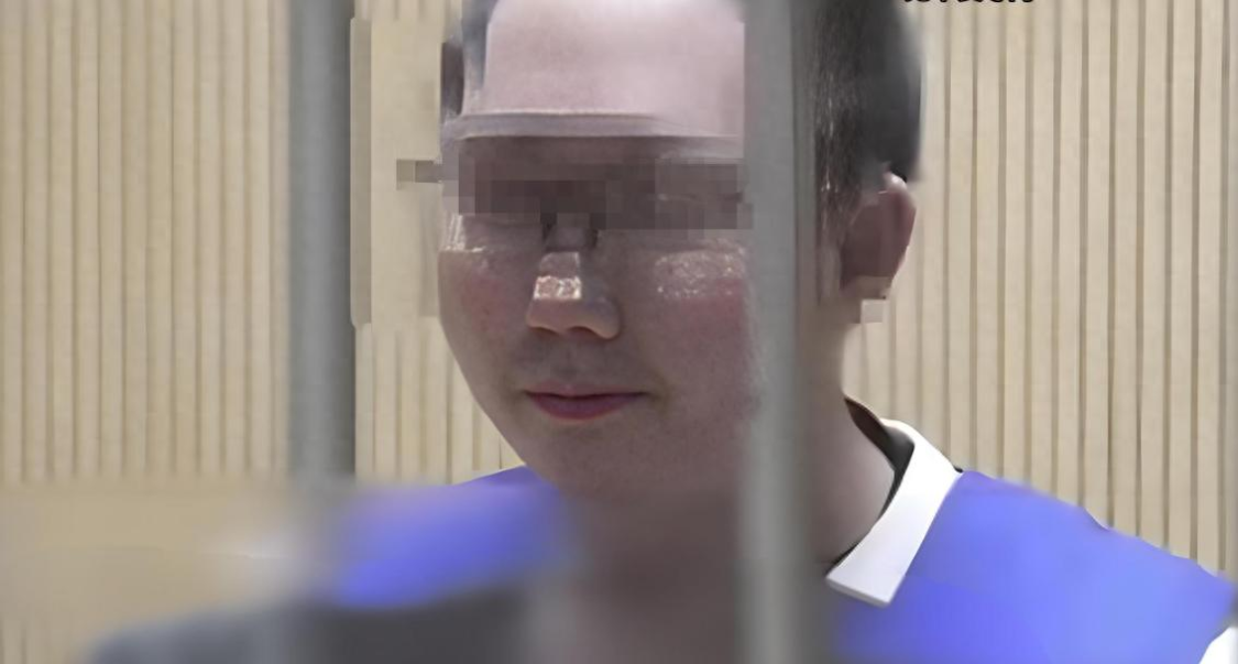 道伊尔高尔夫锦标赛第三轮单独领跑