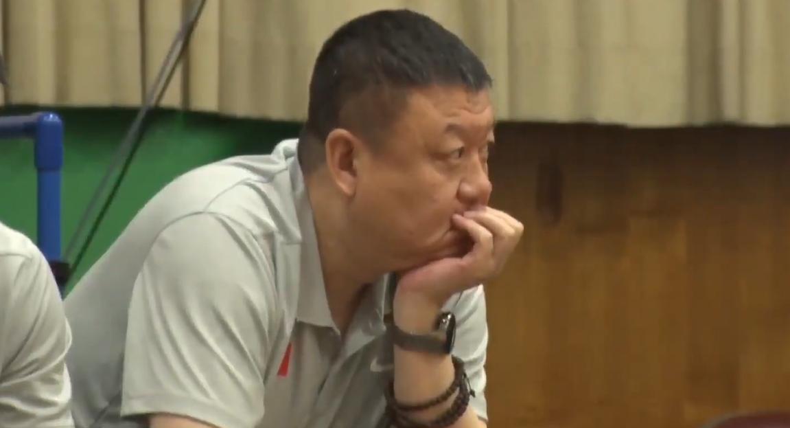 队报：巴黎卖拉莫斯和李刚仁收入破亿，将签阿克利乌舍和迪奥曼德