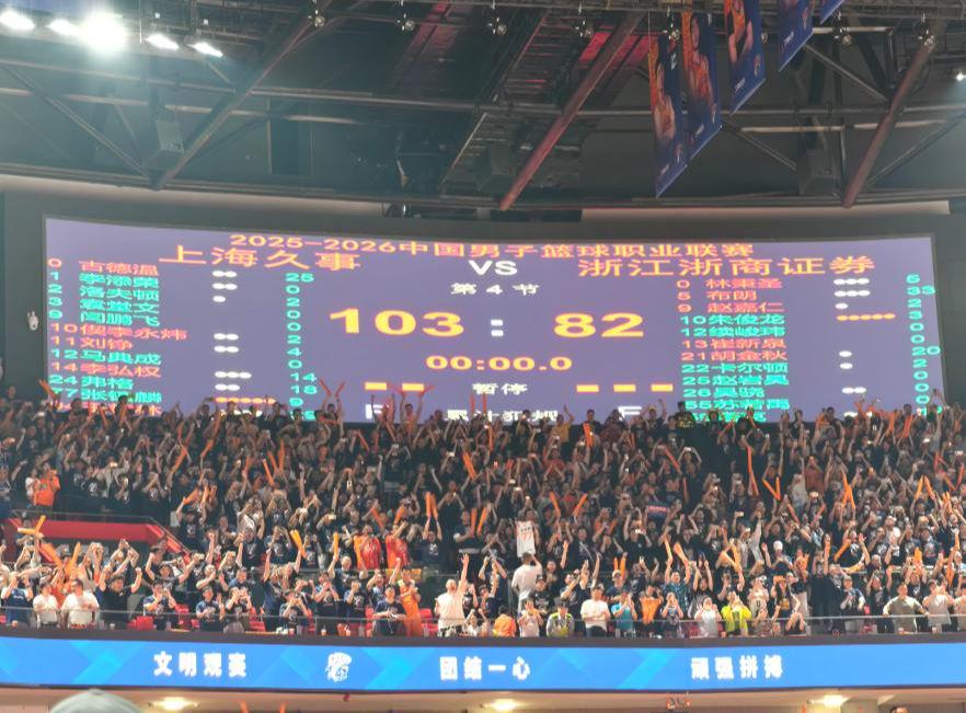 老鹰进攻新体系初显:赫茨、约翰逊谈曼尼恩方案