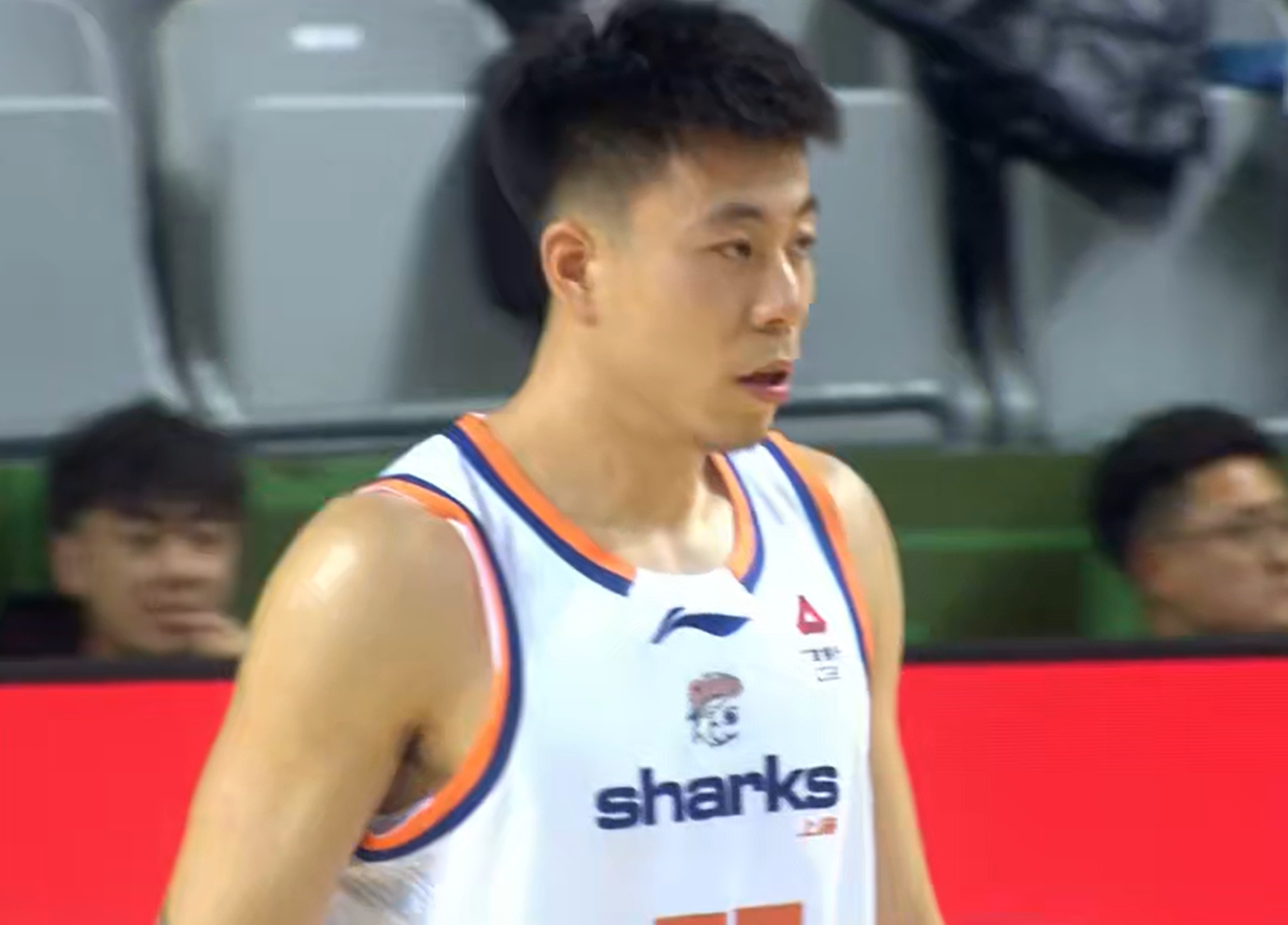 曼晚：加斯科因当年为钱拒曼联选热刺结果后悔终身，M费要注意了