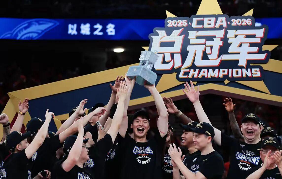 道伊尔高尔夫锦标赛第三轮单独领跑