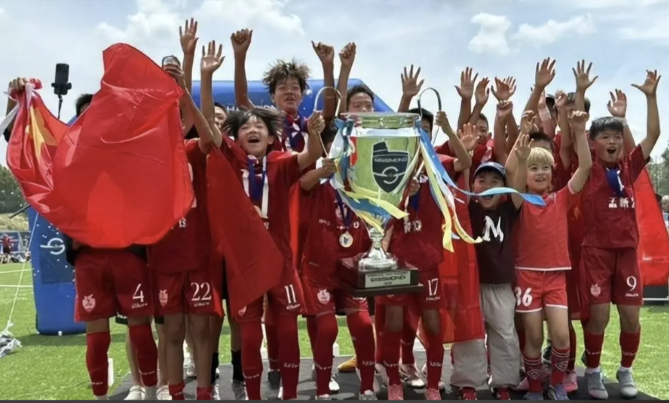亚历山大遭淘汰后提前开启休赛期训练