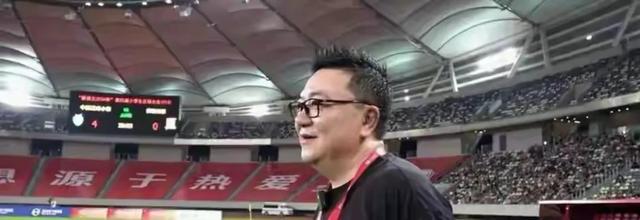 文班：我们几乎把能犯的错误都犯了 并且从中吸取了教训
