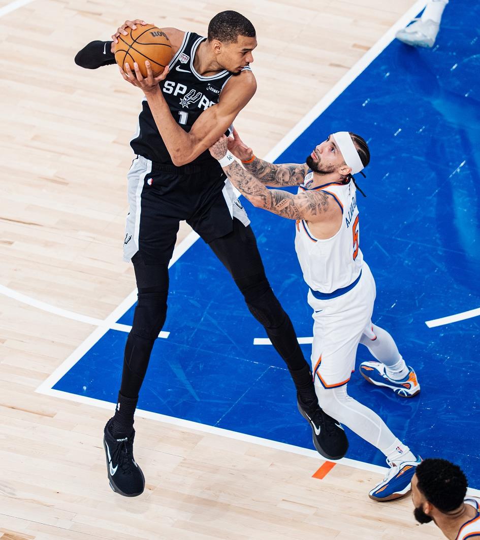 在NBA一支球队想要夺得总冠军,到底需要什么样的球员?