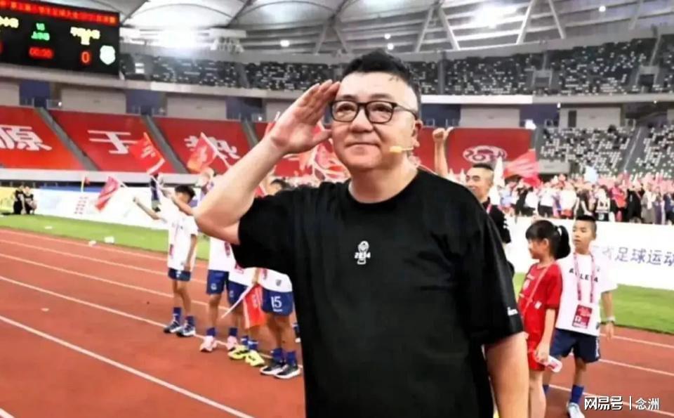 美媒扎心福克斯,米奇也被质疑!文班若想争冠,马刺要做出3改变
