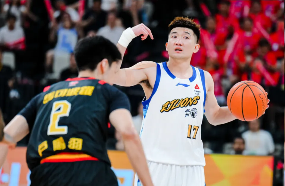 篮网会直接送出顶薪报价,但湖人也绝不想白白失去这位强力得分手