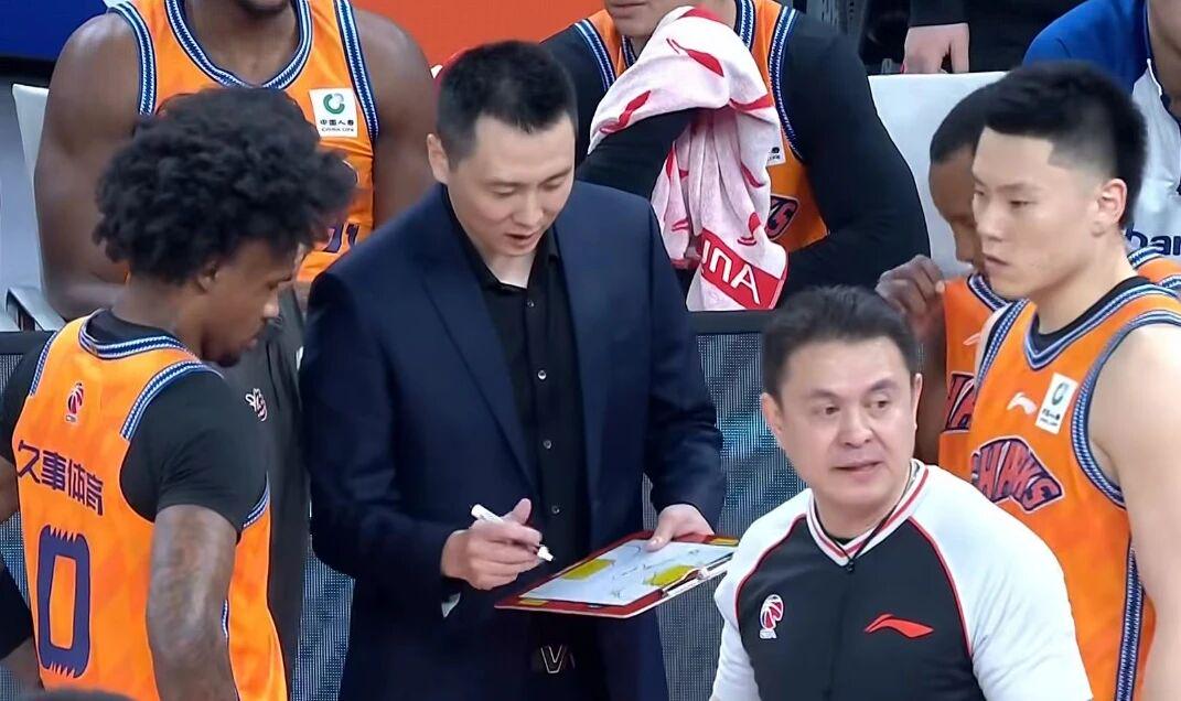 布朗森是历史最伟大的尼克斯球员?美媒论调遭狂怼