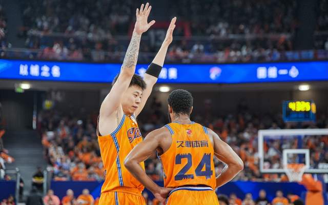 53年后，纽约尼克斯队再夺NBA总冠军！球迷沸腾了