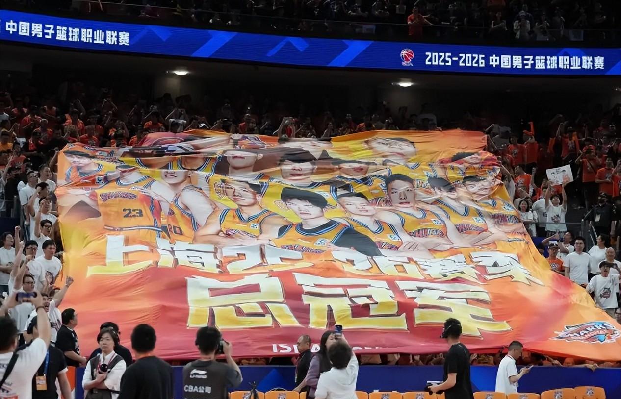 4年1.785亿!篮网要抢里夫斯,湖人该跟上吗?