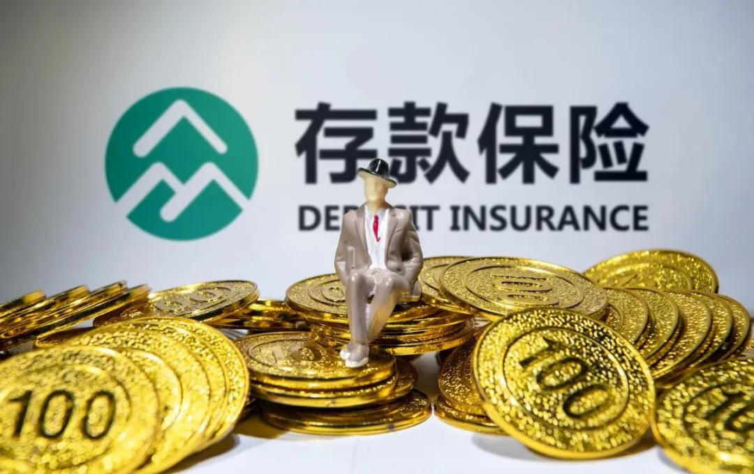 比尔·西蒙斯设想:勒布朗·詹姆斯可能推迟签约,到赛季中再签