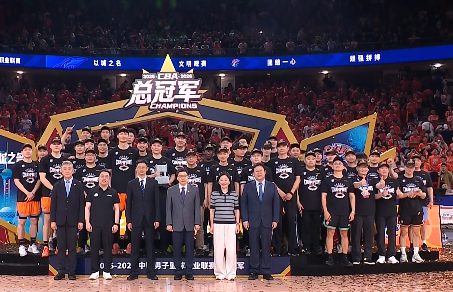 尼克斯距破53年冠军荒仅差一胜