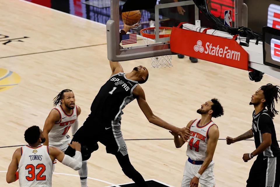 NBA球星詹姆斯·哈登被捕