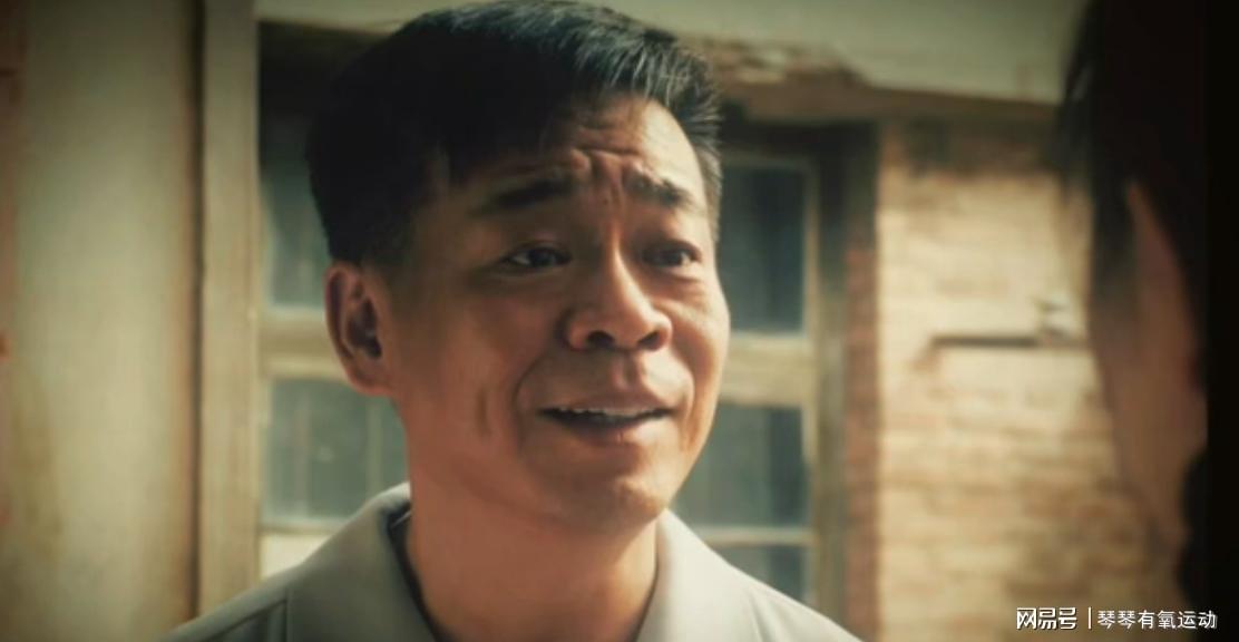 斯普利特离任!都什么时候了,中国球迷怎么还在怪杨瀚森教练?