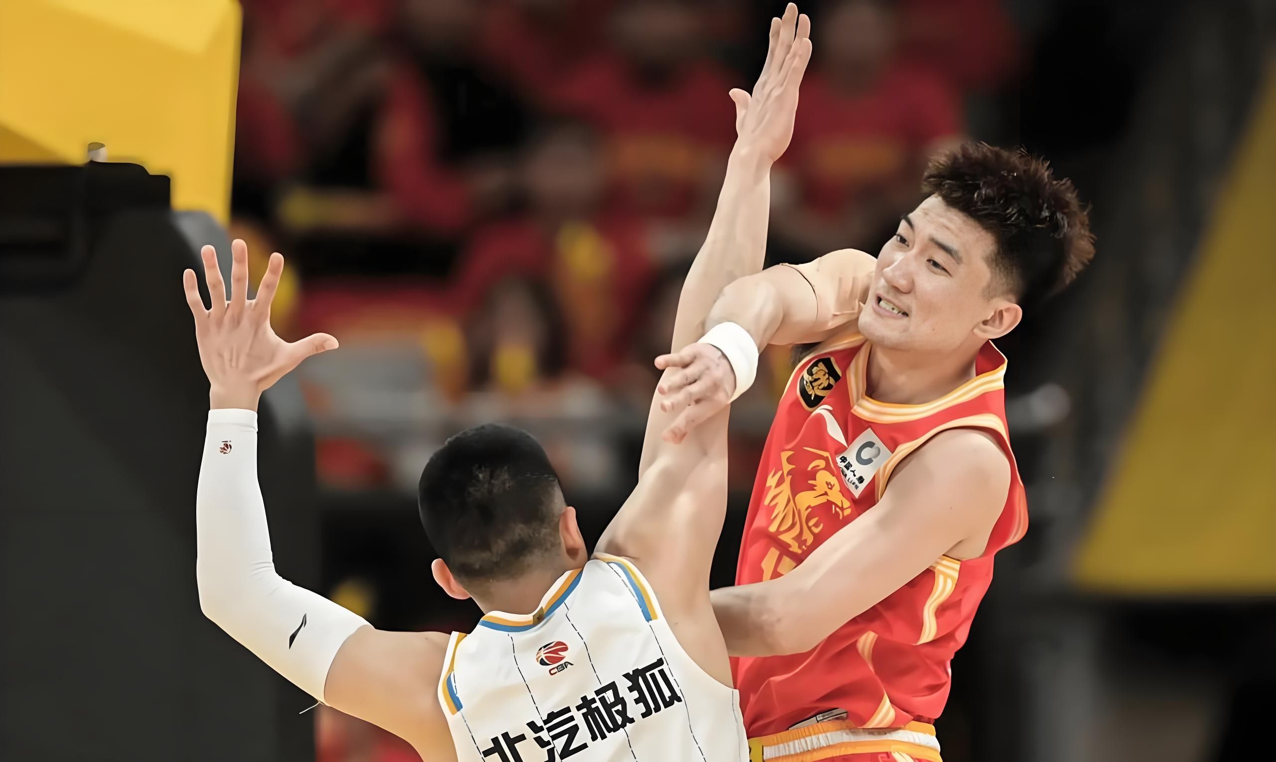 鹈鹕愿听特雷·墨菲交易报价