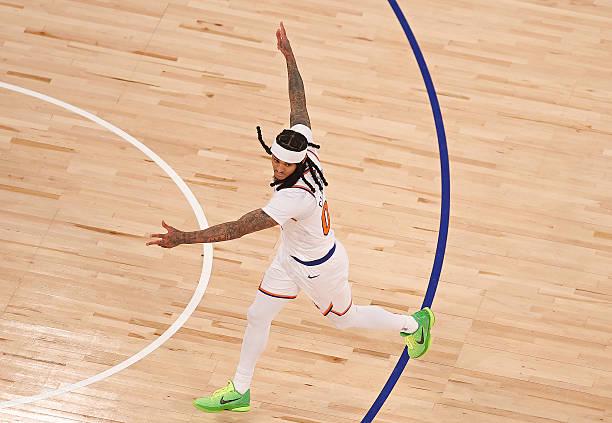 尼克斯终结53年荒夺2026NBA总冠军