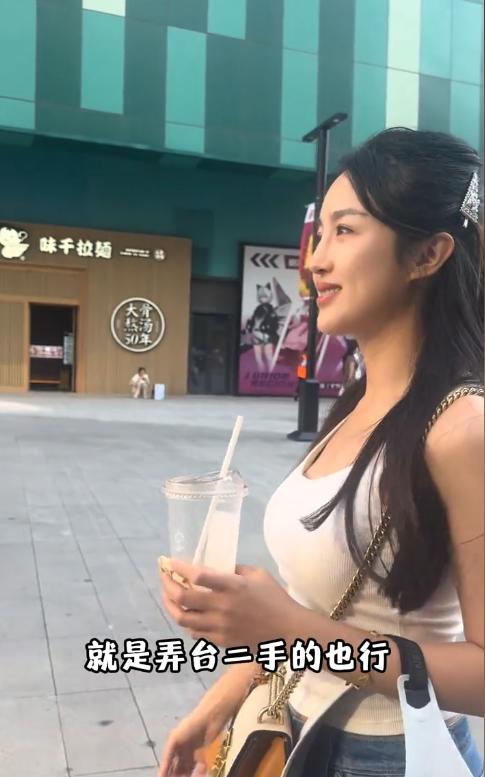 小威将搭档穆霍娃出战柏林女双