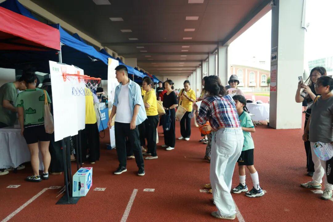媒体人：两家CBA球队很接近签下奥拉迪波，但他最终放弃加盟